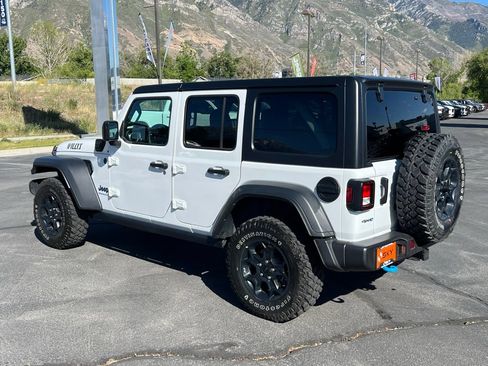 Used 2023 Jeep Wrangler Unlimited w/ Cold Weather Group AWD/4WD image 12