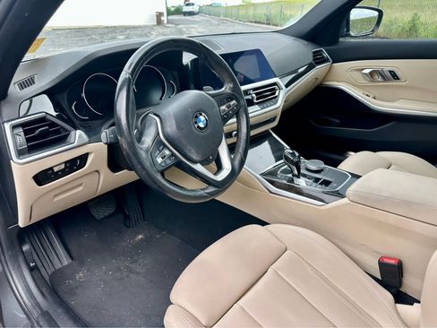 Used 2020 BMW 330i xDrive Sedan w/ Convenience Package AWD/4WD image 10