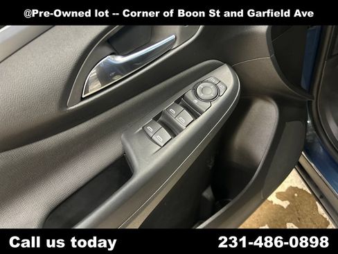 Used 2024 Buick Envista Preferred w/ Convenience I Package FWD image 16