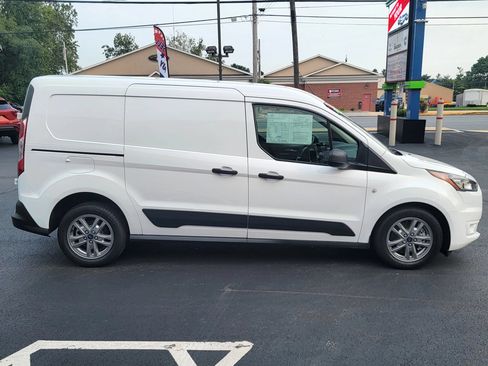 Used 2023 Ford Transit Connect XLT FWD image 4