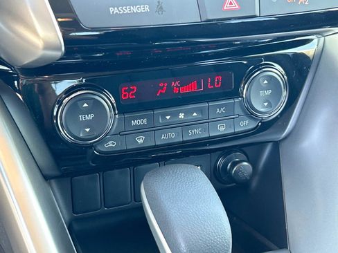 New 2025 Mitsubishi Eclipse Cross SE image 12