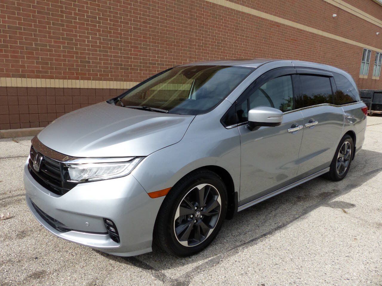 Used 2023 Honda Odyssey Elite image 15