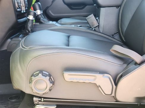 New 2025 Jeep Wrangler Sport S image 20