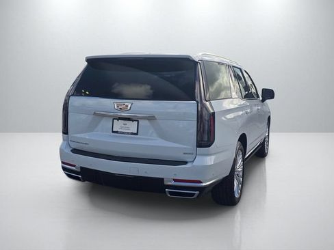 Used 2026 Cadillac Escalade Luxury w/ Touring Package RWD image 6