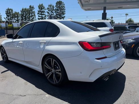 Used 2019 BMW 330i Sedan w/ M Sport Package RWD image 20