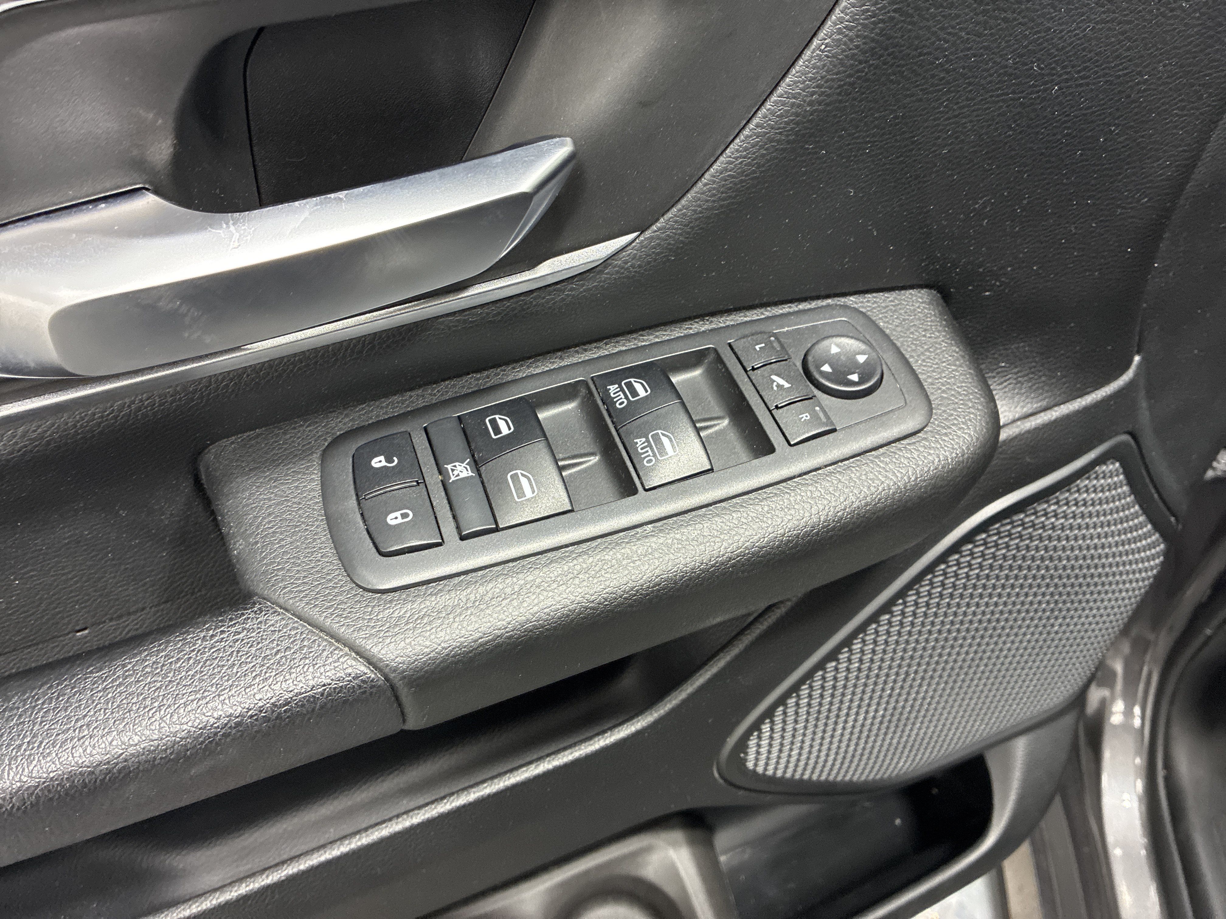 Used 2019 RAM 1500 Big Horn AWD/4WD image 18