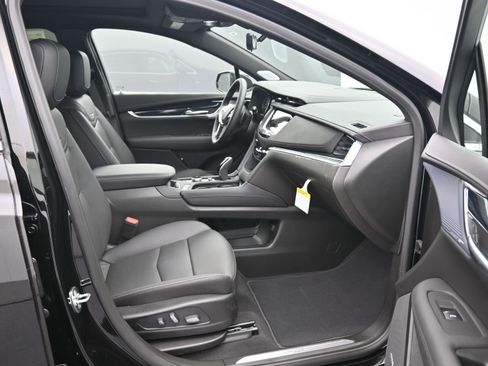 New 2026 Cadillac XT5 Premium Luxury w/ LPO, Floor Liner Package image 13