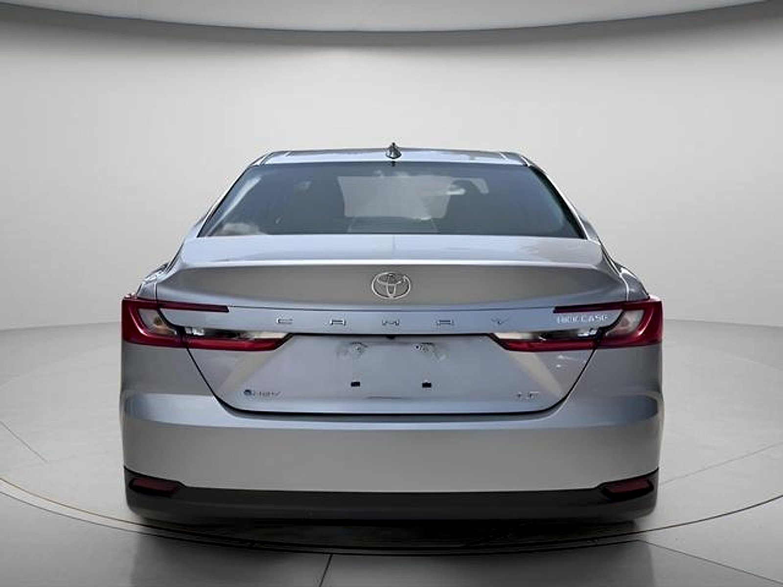 Used 2026 Toyota Camry LE FWD image 6