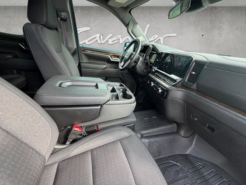 Used 2024 GMC Sierra 1500 Elevation w/ LPO, Elevation Black Package image 27