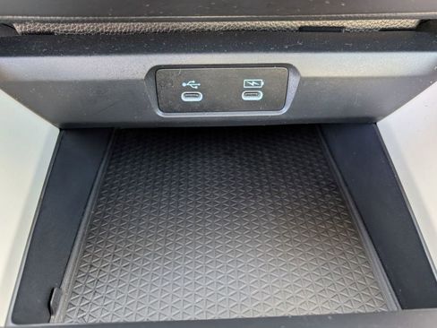 Used 2025 Honda Accord LX image 33