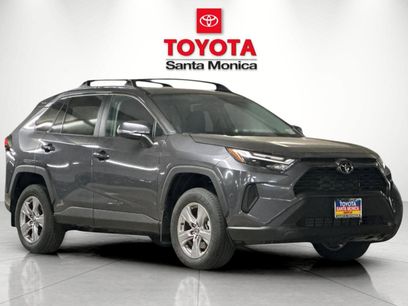 New 2025 Toyota RAV4 XLE