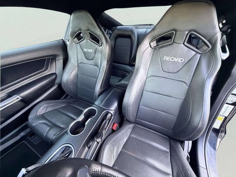Used 2021 Ford Mustang GT Premium w/ GT Performance Package RWD image 14