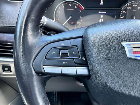 Used 2023 Cadillac XT4 Luxury FWD image 22
