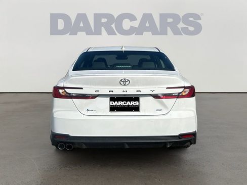 Used 2026 Toyota Camry SE w/ Convenience Package image 6