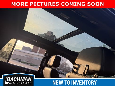 Used 2021 Chevrolet Tahoe Z71 w/ Luxury Package image 6