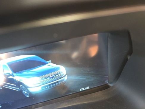 Used 2025 Ford F150 King Ranch image 9