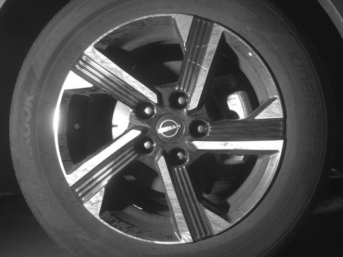 Used 2025 Nissan Sentra SV FWD image 13