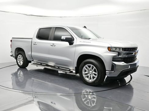 Used 2021 Chevrolet Silverado 1500 LT image 3