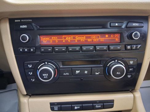 Used 2015 BMW X1 sDrive28i image 14