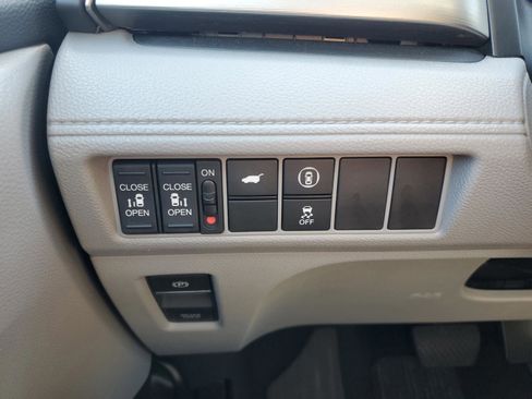 Certified 2023 Honda Odyssey EX-L image 14