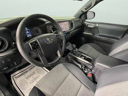 Used 2023 Toyota Tacoma TRD Sport w/ Advanced Technology Package AWD/4WD image 18