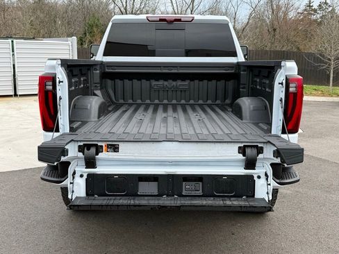Used 2026 GMC Sierra 2500 Denali Ultimate image 48