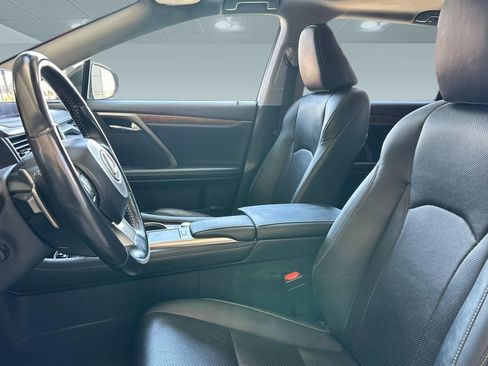 Certified 2022 Lexus RX 450hL AWD w/ Premium Package image 5