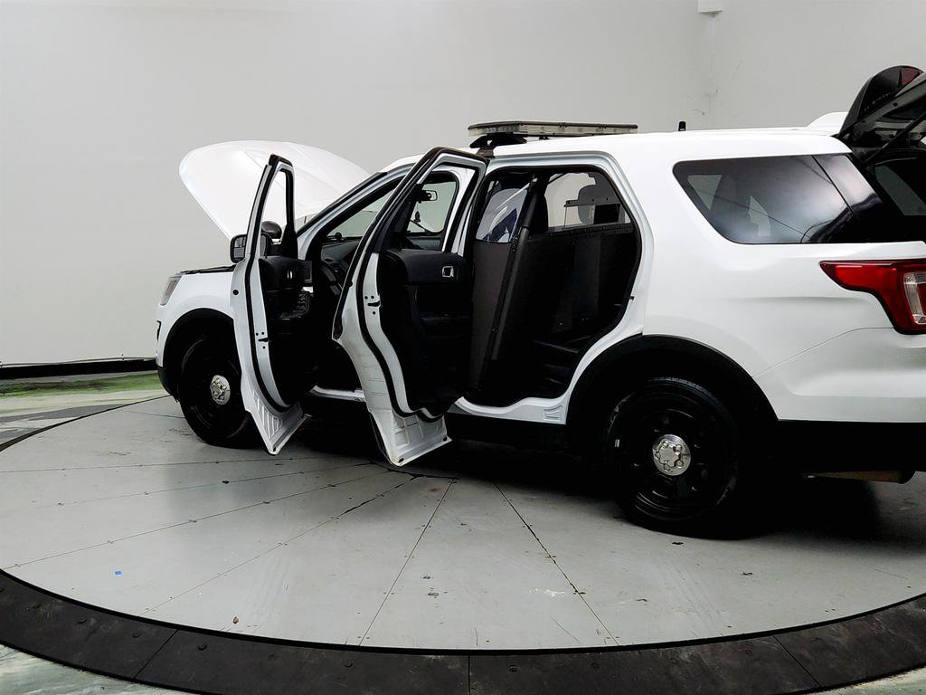 Used 2017 Ford Explorer 4WD Police Interceptor image 12