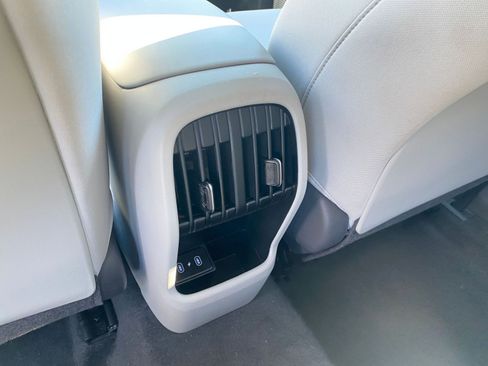 Used 2025 Hyundai Kona SEL image 24