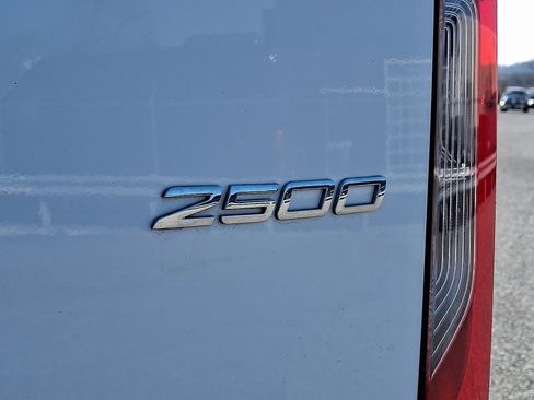 Used 2022 Mercedes-Benz Sprinter 144 Cargo image 29