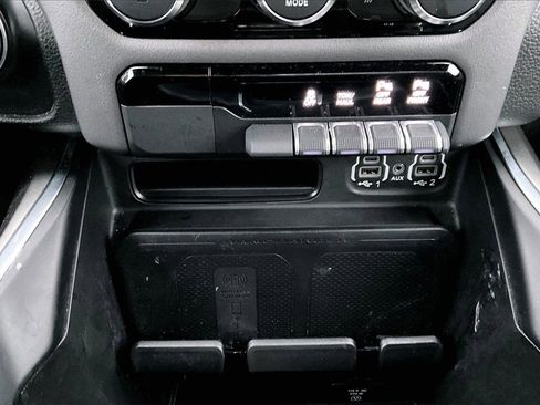 Certified 2022 RAM 1500 Laramie image 17