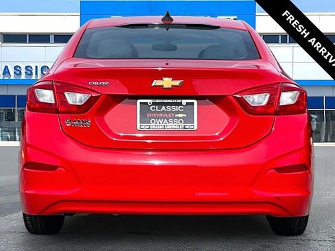 Used 2016 Chevrolet Cruze LS image 6