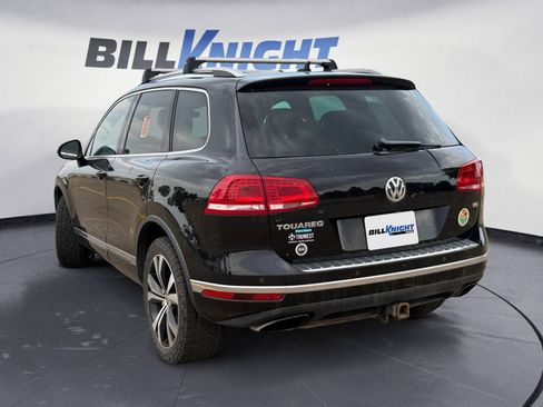 Used 2017 Volkswagen Touareg Wolfsburg Edition AWD/4WD image 3