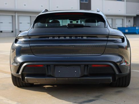 Used 2023 Porsche Taycan 4S image 9