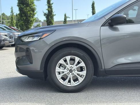 Used 2025 Ford Escape Active w/ Tech Pack #1 FWD image 8