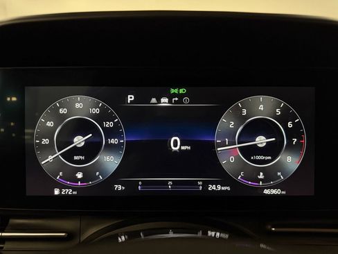 Used 2023 Kia Carnival SX FWD image 17