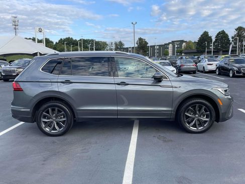 Certified 2023 Volkswagen Tiguan SE FWD image 8