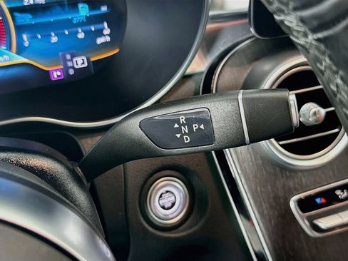 Used 2022 Mercedes-Benz GLC 43 AMG 4MATIC image 16