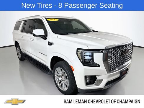 Used 2021 GMC Yukon XL Denali AWD/4WD image 1