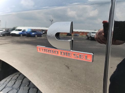 Used 2025 RAM 3500 Big Horn AWD/4WD image 14