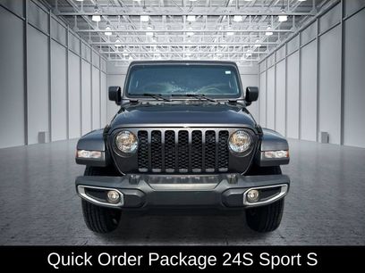 Used 2023 Jeep Gladiator Sport