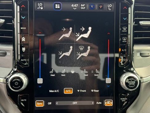 Used 2023 RAM 1500 Laramie AWD/4WD image 32