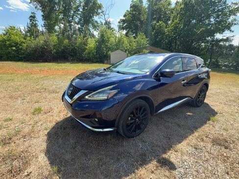 Used 2023 Nissan Murano SL w/ SL Moonroof Package FWD image 3