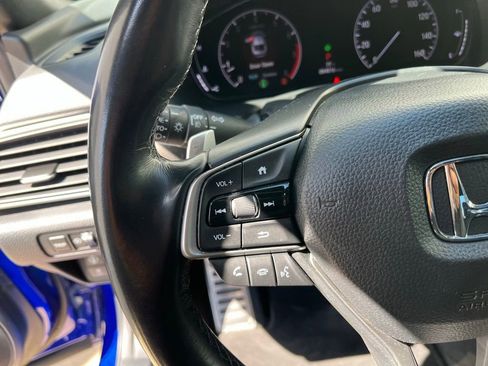 Used 2020 Honda Accord Sport image 15