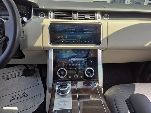 Used 2018 Land Rover Range Rover Supercharged AWD/4WD image 22