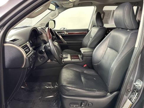 Used 2019 Lexus GX 460 Premium AWD/4WD image 17