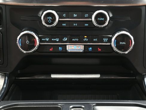 Used 2023 Ford F150 King Ranch w/ Equipment Group 601A High AWD/4WD image 40