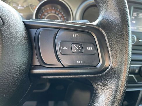 Used 2021 Jeep Wrangler Sport image 19