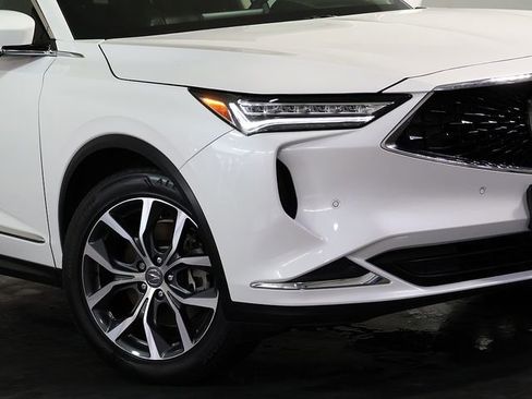 Certified 2024 Acura MDX SH-AWD w/ Technology Package image 8