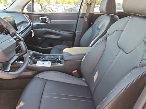 New 2026 Kia Sorento EX FWD image 17